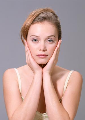 東京のロスデライン豊胸は白山クリニック